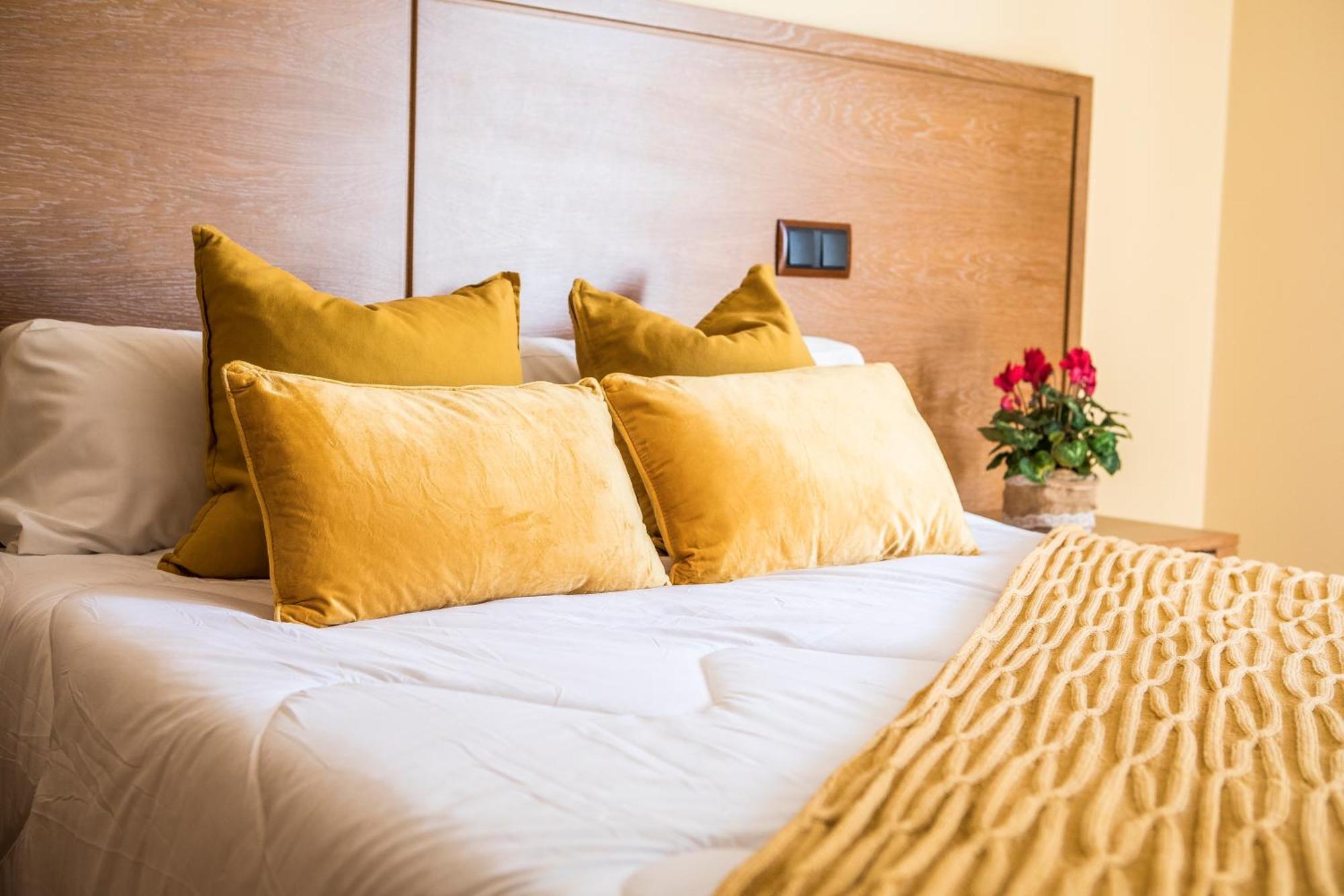 Hotel Casa Jose Diaz San Agustin De Guadalix Ngoại thất bức ảnh